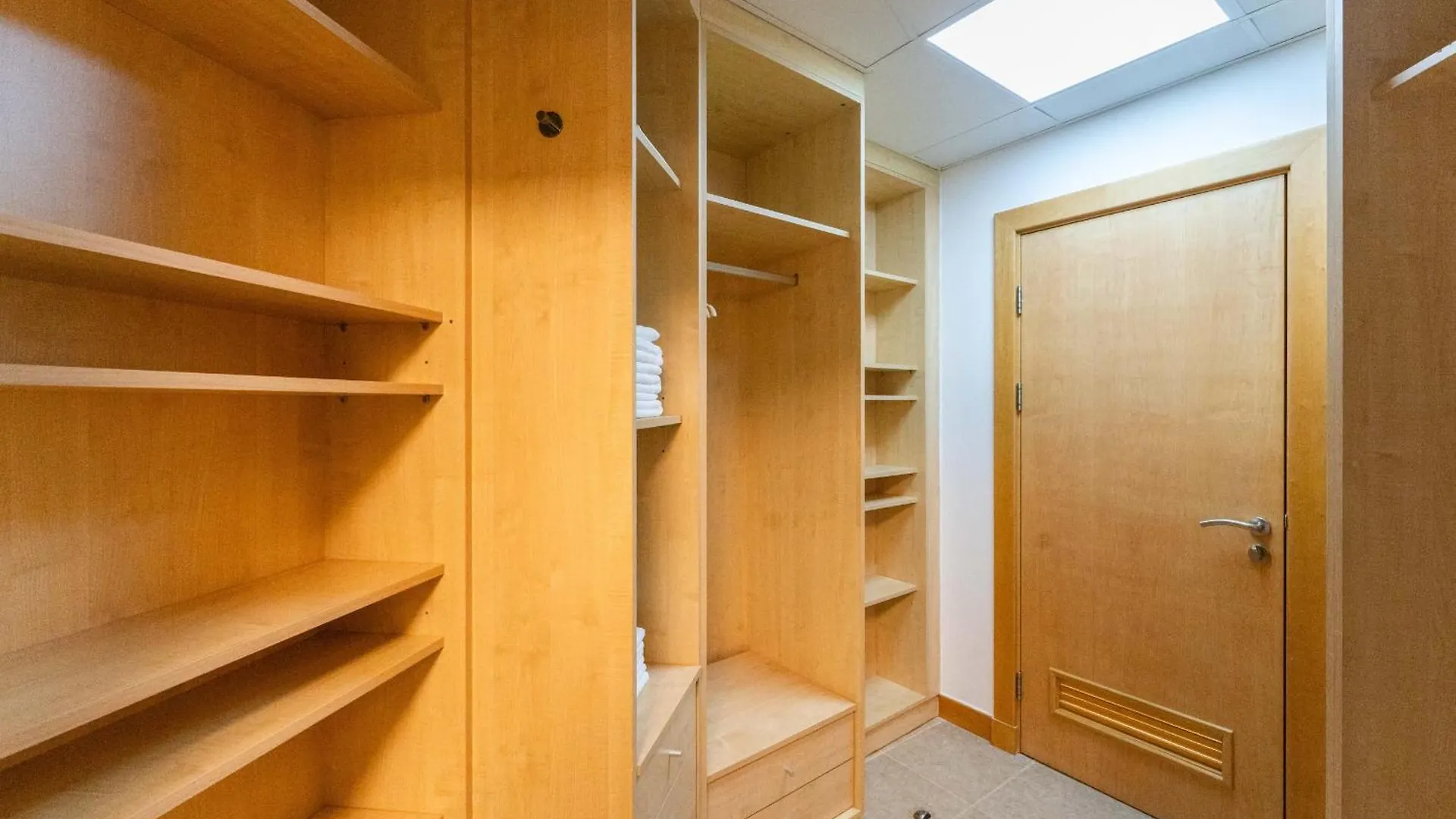 2 Bed Plus Maids In Abu Keibal 1 Shoerline By Pk H Apartment Dubai United Arab Emirates